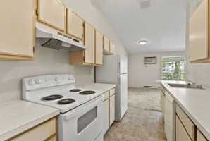 featured image of 803 S Cowley St