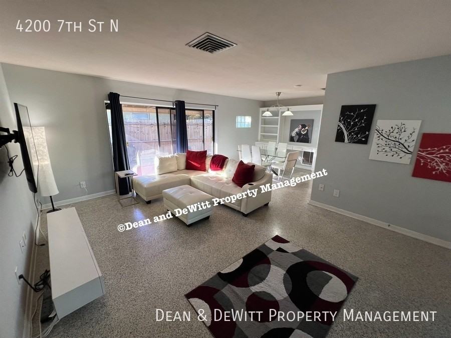 4200 7th St N - Photo 5 of 24