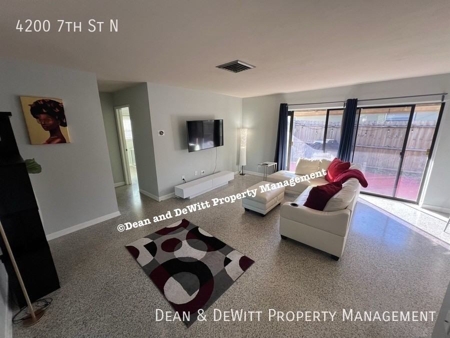 4200 7th St N - Photo 6 of 24