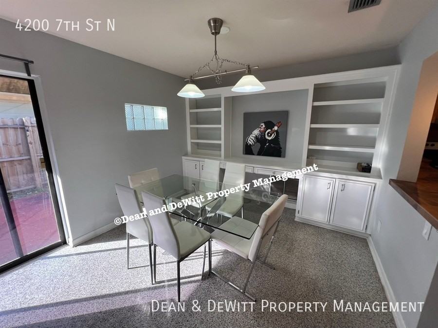 4200 7th St N - Photo 7 of 24