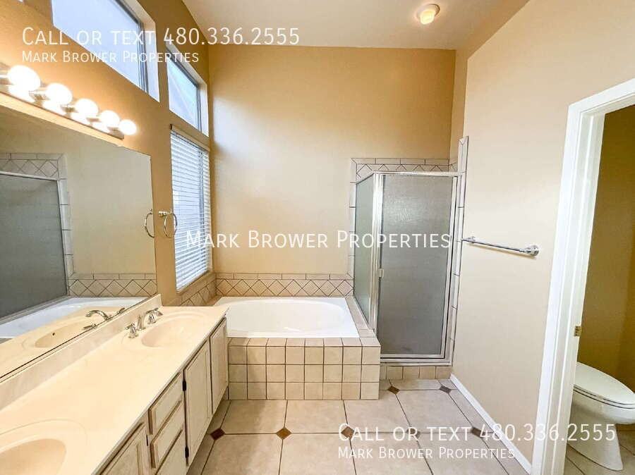 191 W Colt Rd - Photo 3 of 20