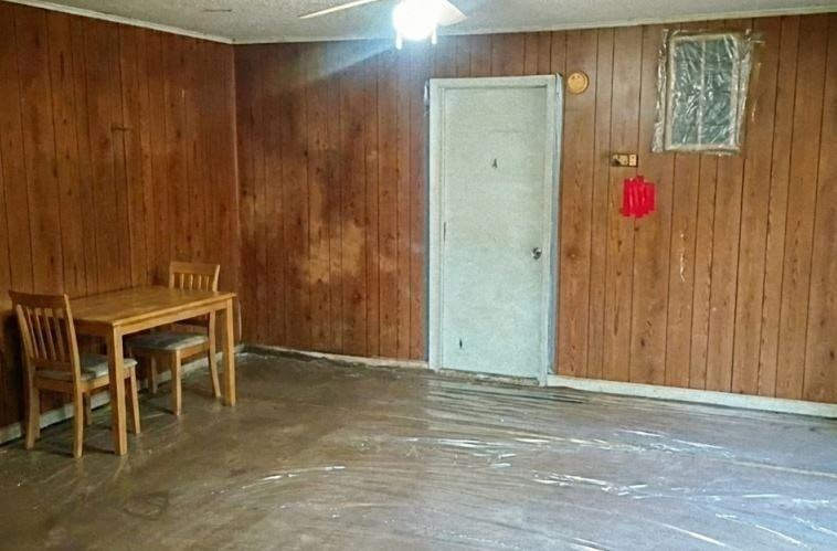 500 McLain St - Photo 3 of 3