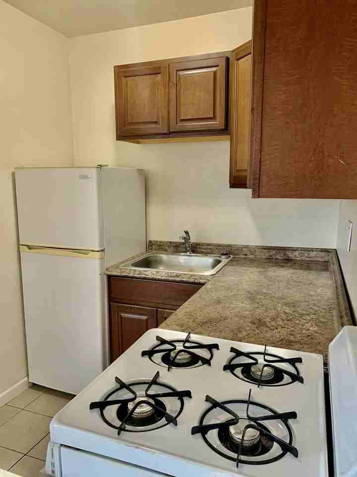 604 West Augusta Avenue, Unit 7 - Photo 5 of 18