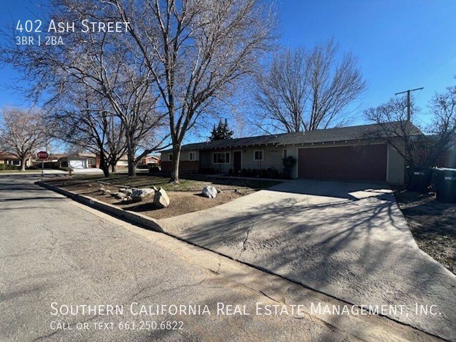 402 Ash St - Photo 2 of 24