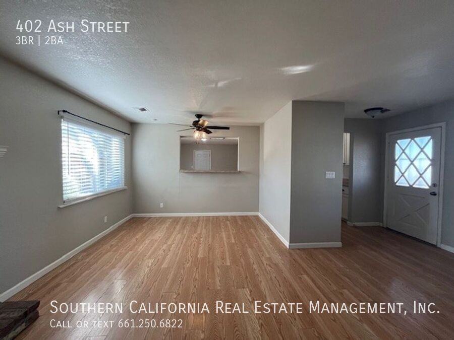 402 Ash St - Photo 4 of 24