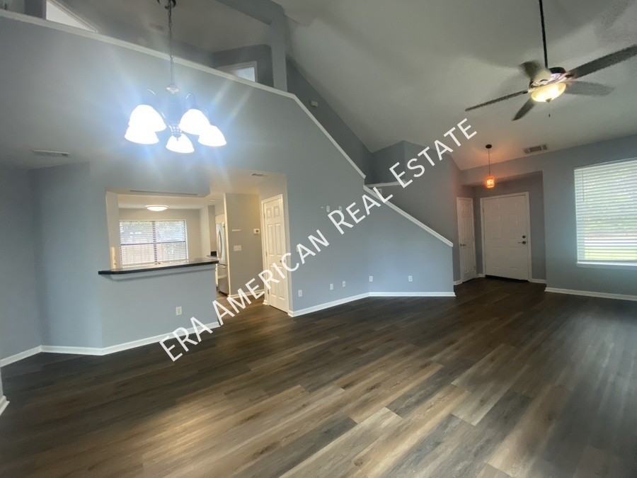 104 Northern Pine Rd - Photo 3 of 50