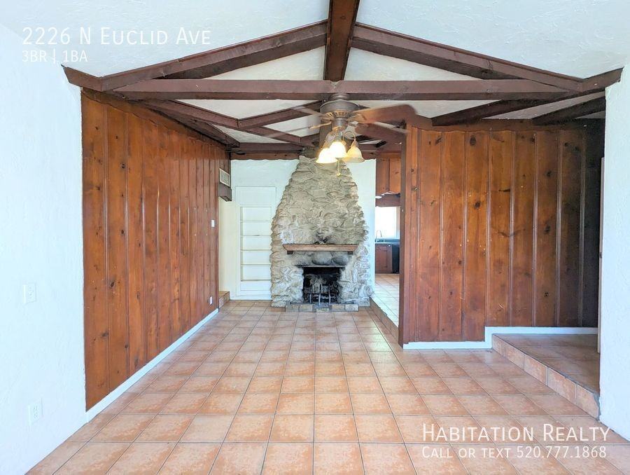 2226 N Euclid Ave #1 - Photo 7 of 19