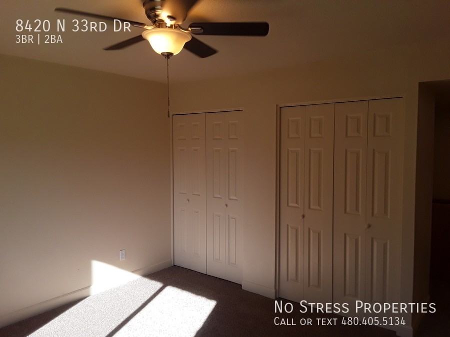 8420 N 33rd Dr - Photo 7 of 23