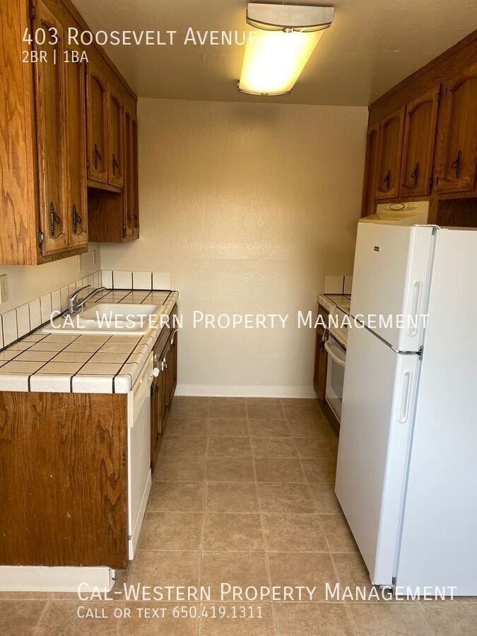 403 Roosevelt Ave #6 - Photo 3 of 10