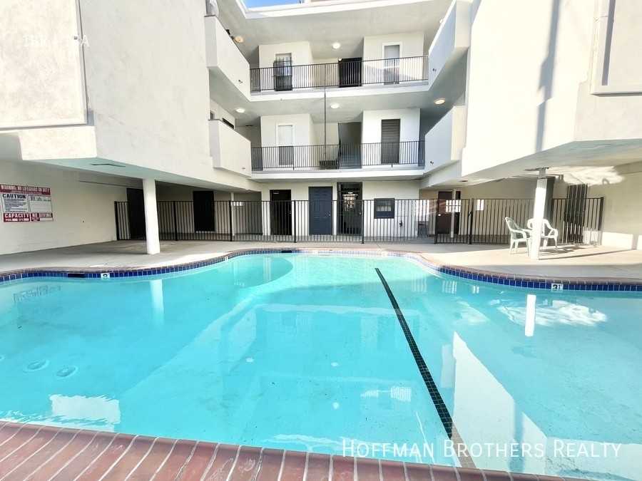 5226 Lexington Ave #28 - Photo 6 of 6