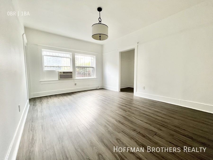 2255 W 14th St Property - Photo 4 of 6