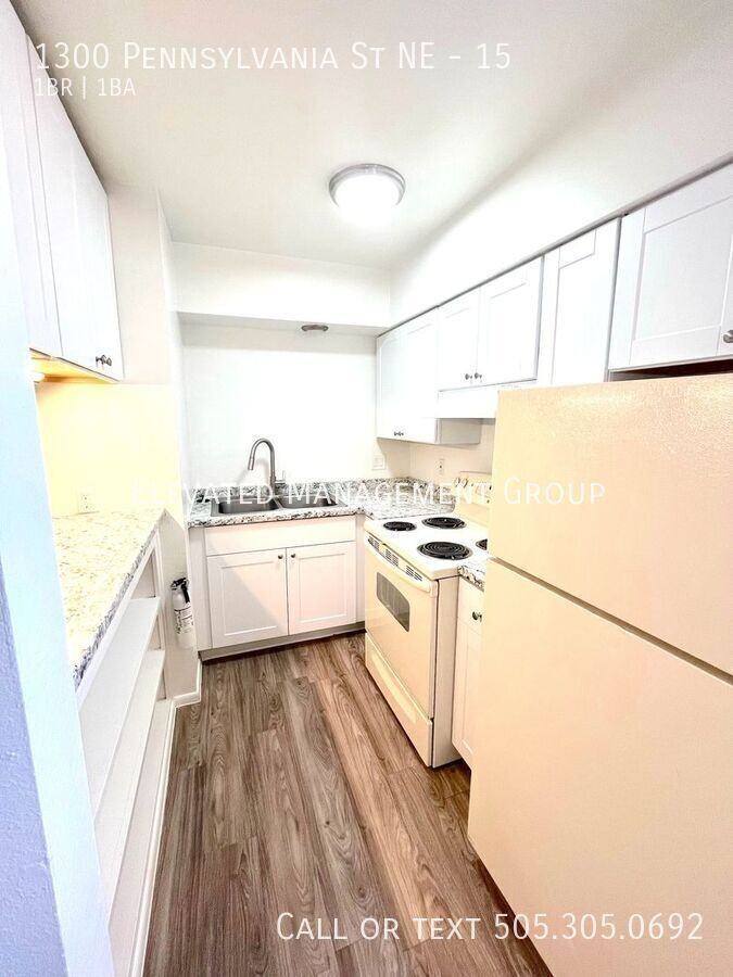 The White House Apartments - Photo 6 of 10