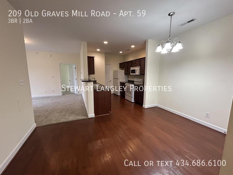 Kendall Square Apartments - Photo 7 of 42