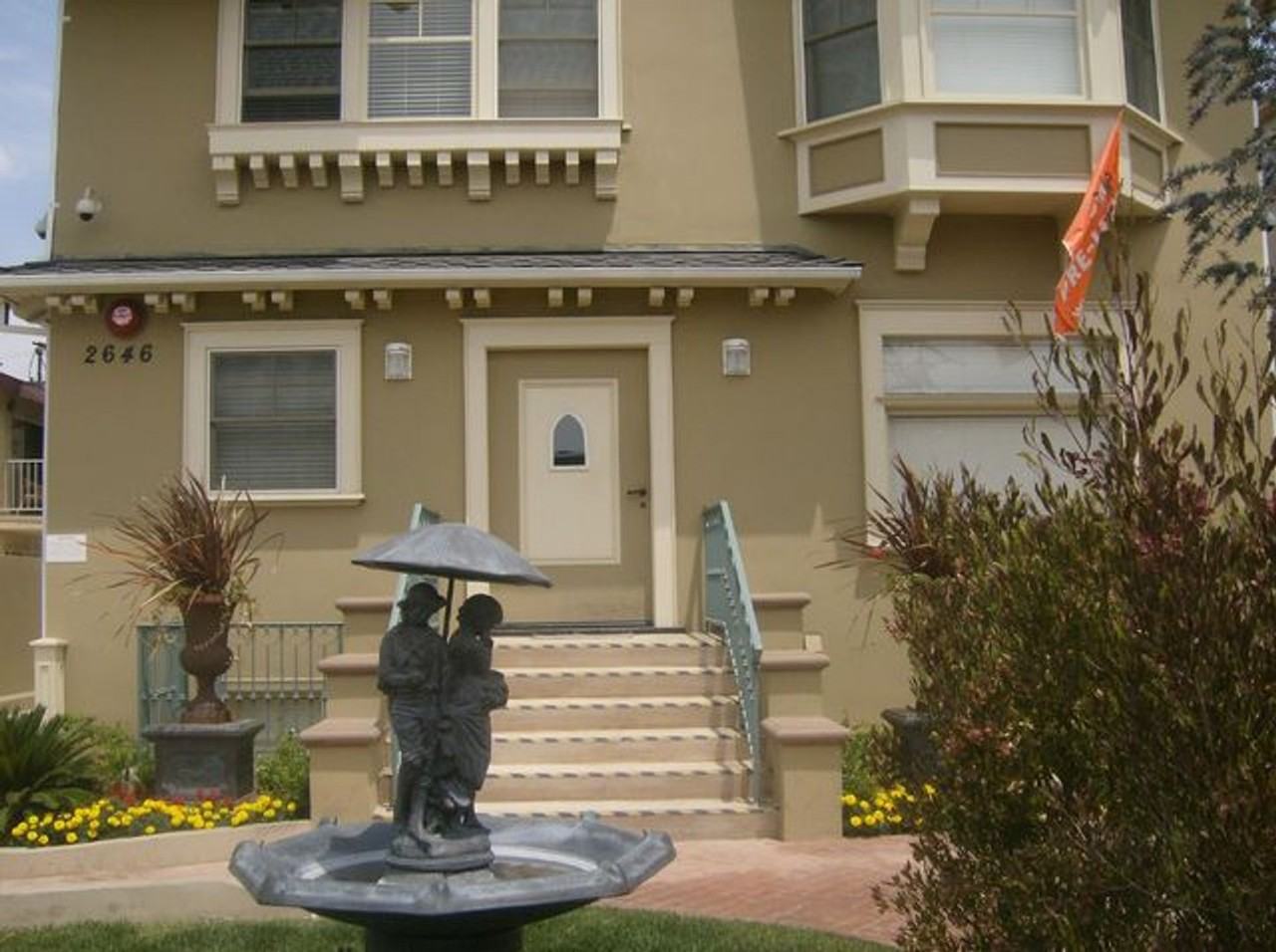 2646 Ellendale - Photo 7 of 18