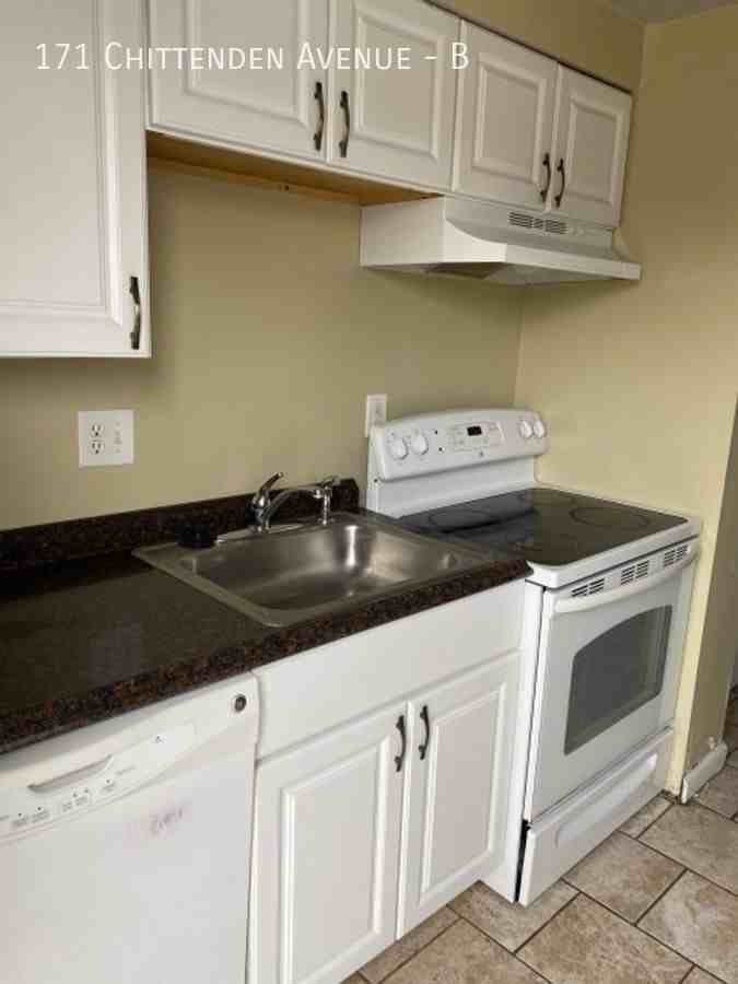 171 Chittenden Ave #B - Photo 7 of 28