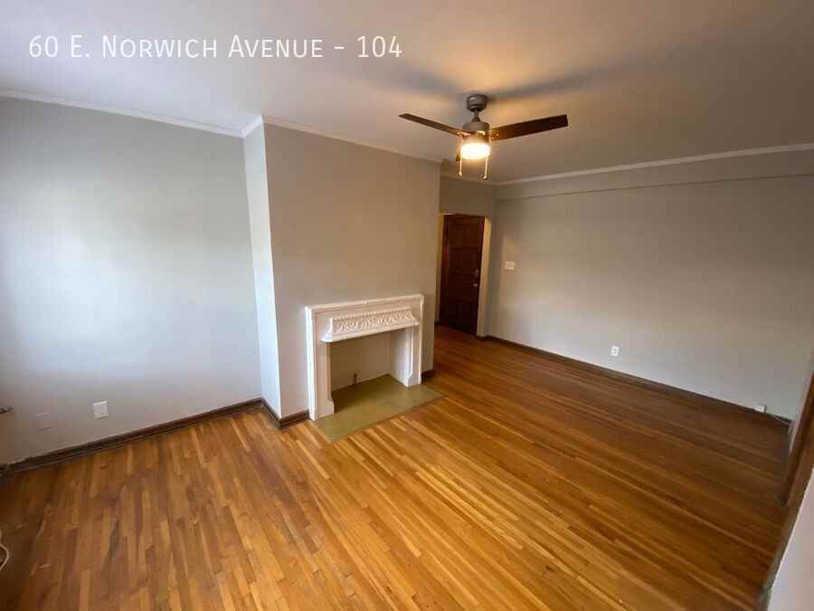 60 E Norwich Ave #104 - Photo 2 of 12
