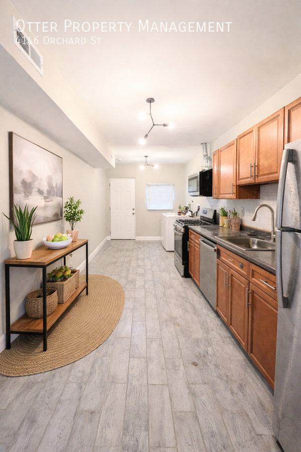 4146 Orchard St - Photo 2 of 20