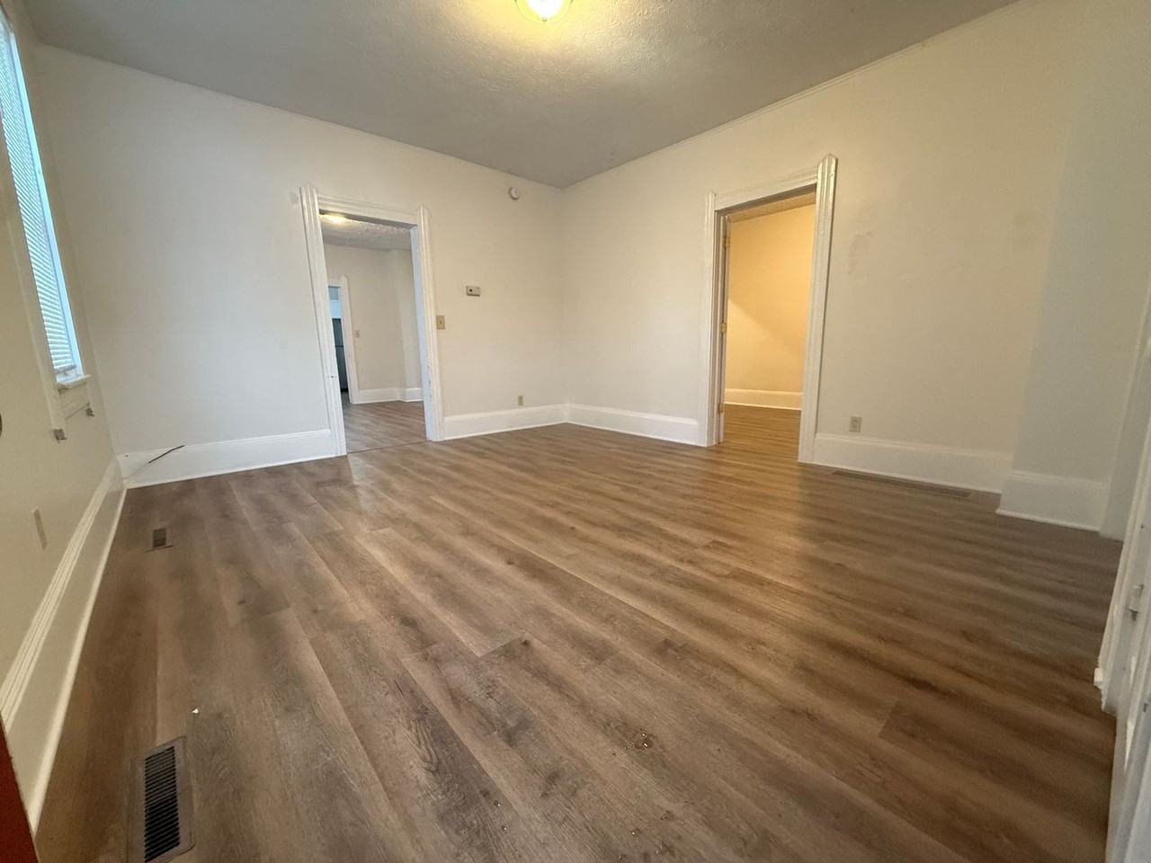 2482 W 10th St - Photo 2 of 18