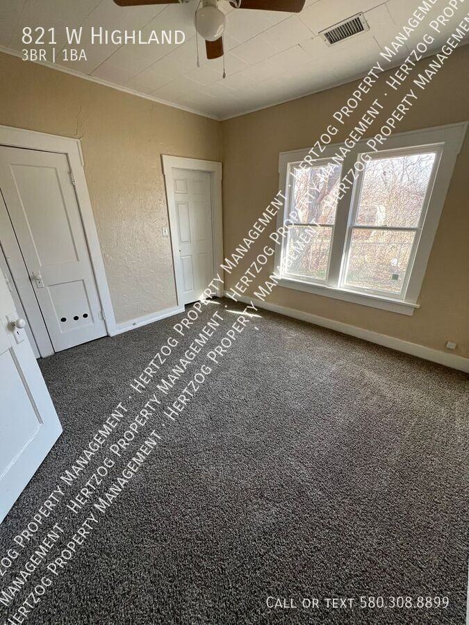 821 W Highland Ave - Photo 7 of 17