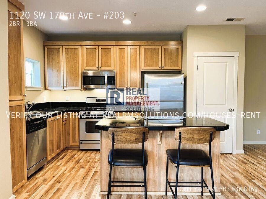 1120 Sw 170th Ave #203 - Photo 7 of 44