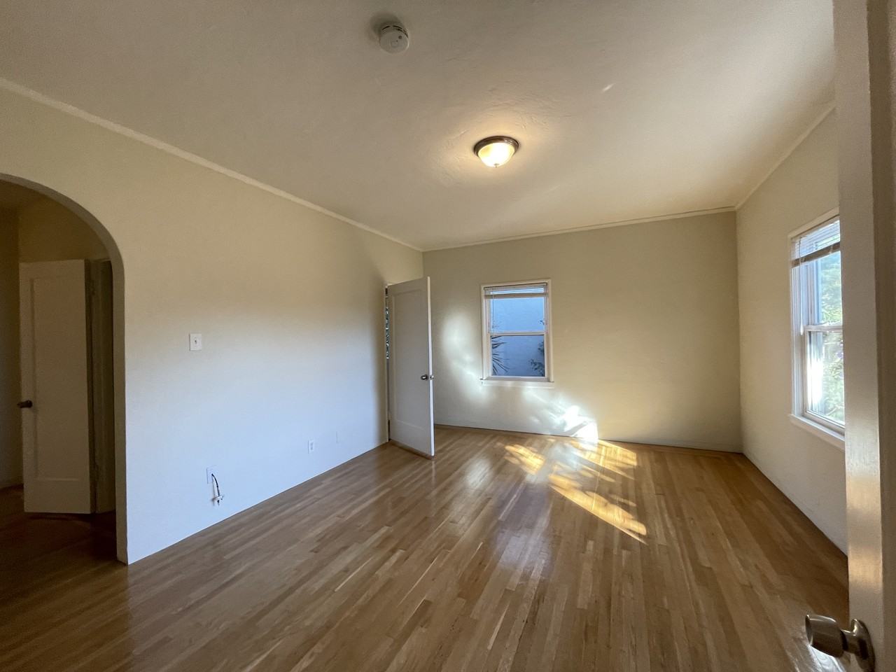 748 Lincoln Ave #7 - Photo 2 of 11