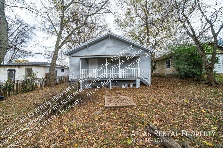 2607 21st St - Photo 3 of 20