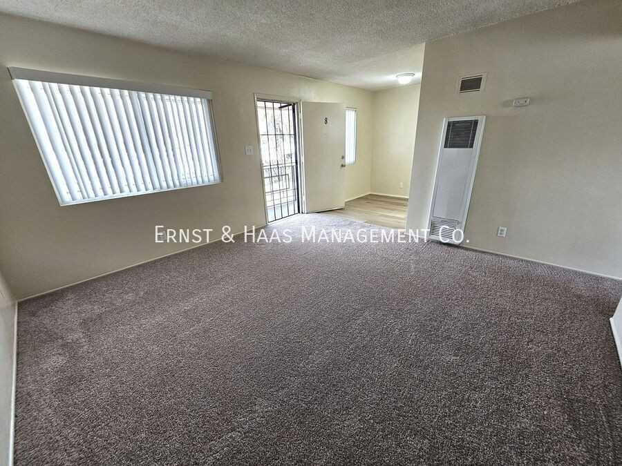 9119 Rose St #08 - Photo 5 of 10