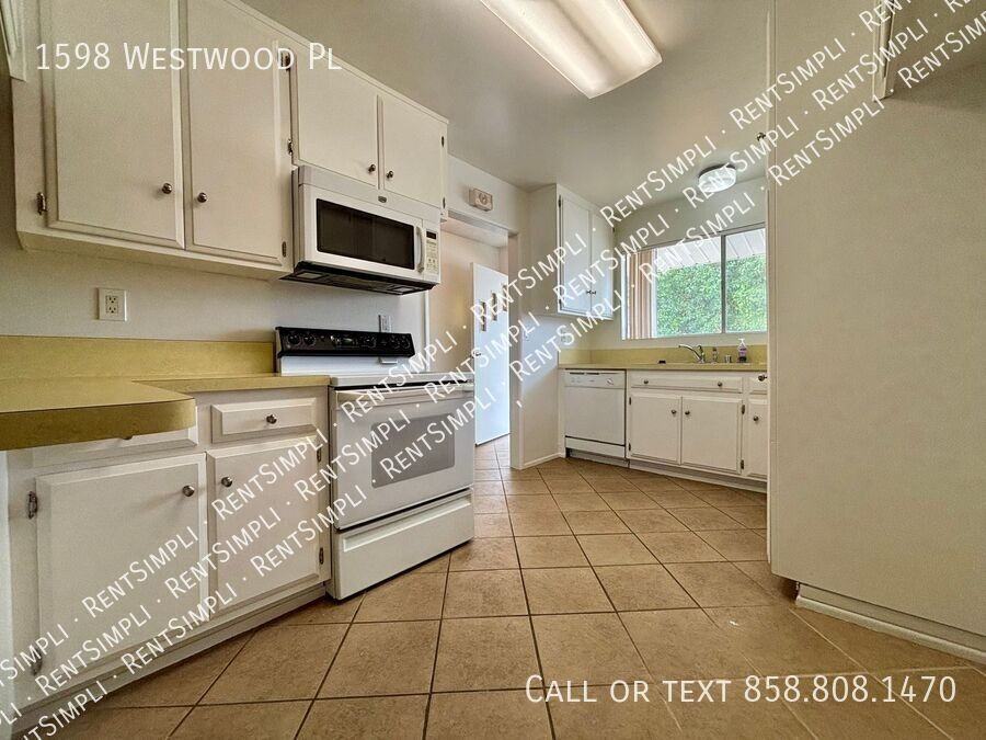 1598 Westwood Pl - Photo 6 of 19