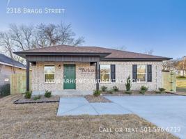 featured image of 2318 Bragg St
