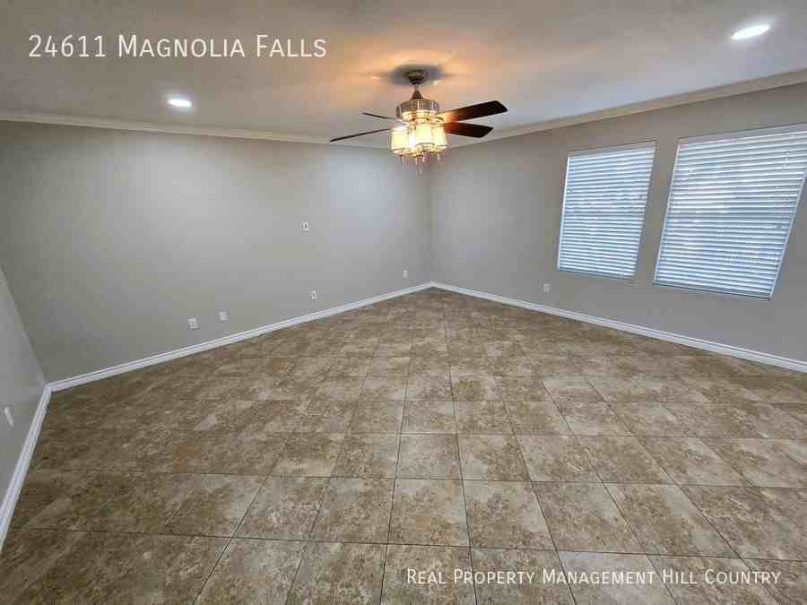 24611 Magnolia Fls - Photo 6 of 27