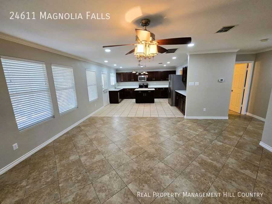 24611 Magnolia Fls - Photo 7 of 27