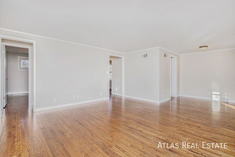 7535 Briar Dr - Photo 5 of 17