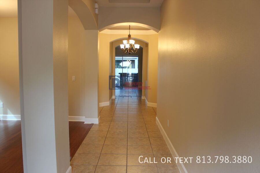 11407 Camden Yard Ln - Photo 4 of 29