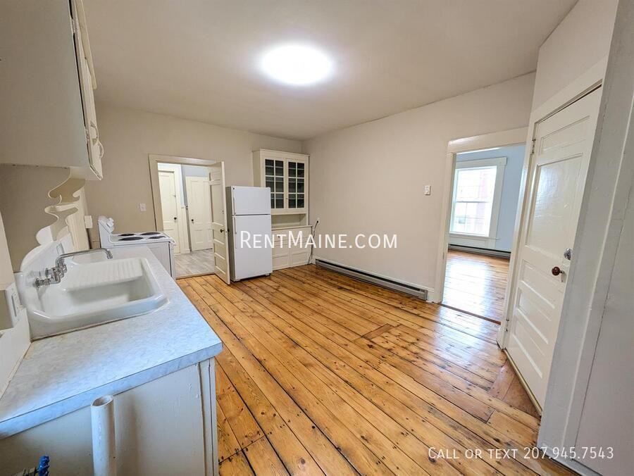 3 Cushing St #2 - Photo 3 of 25