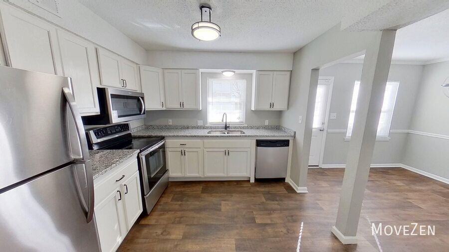 422 Muirs Chapel Rd - Photo 2 of 33