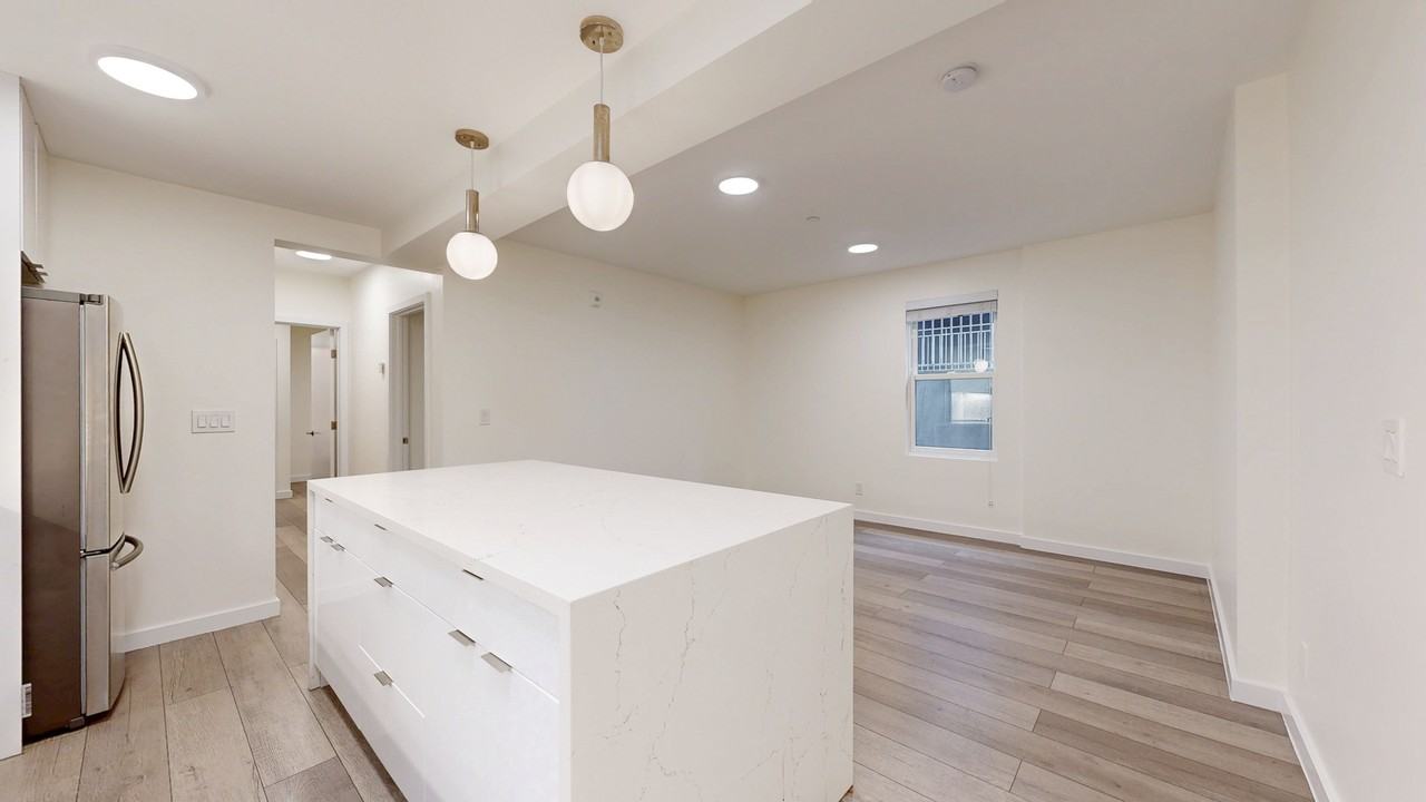 756 Page St #11 - Photo 4 of 14