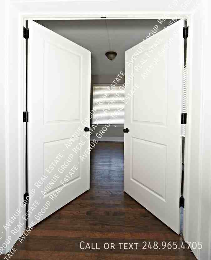 152 Washington St #14 - Photo 5 of 11