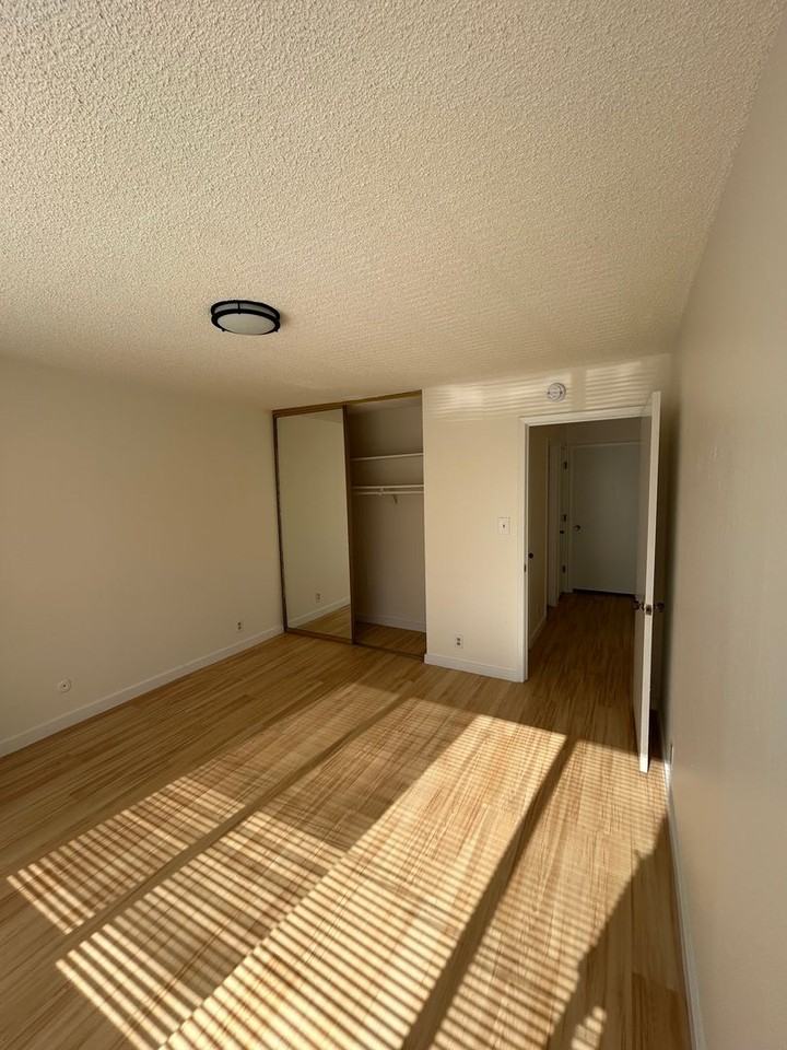 1010 Anza St #101 - Photo 5 of 12