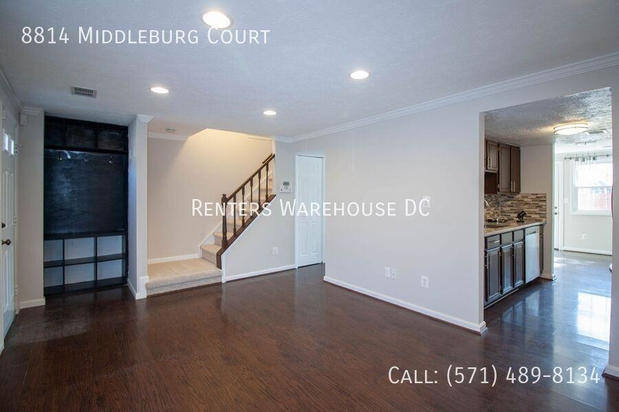 8814 Middleburg Ct - Photo 4 of 50