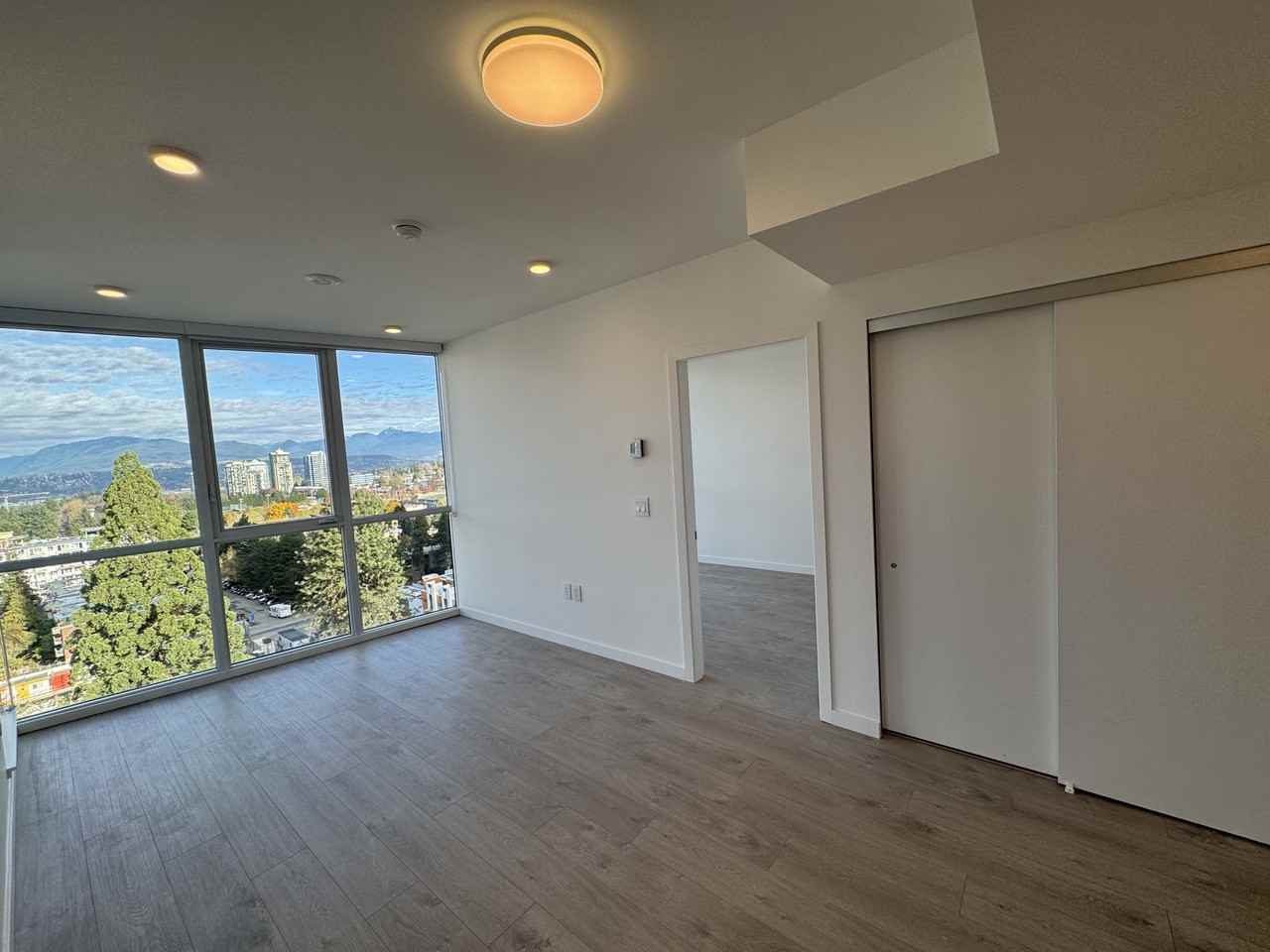 10333 Melrose #1 - Photo 4 of 16