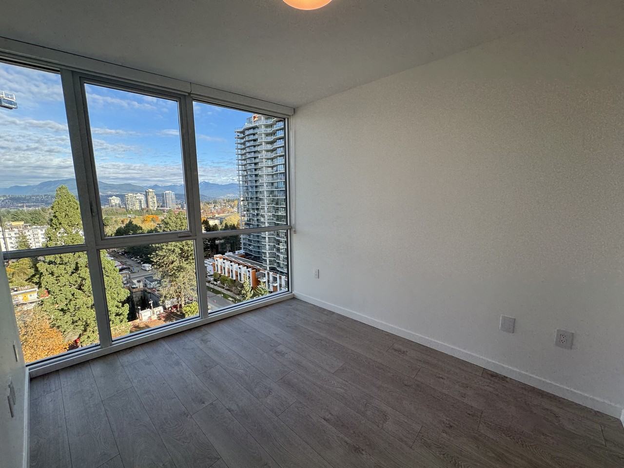 10333 Melrose #1 - Photo 7 of 16