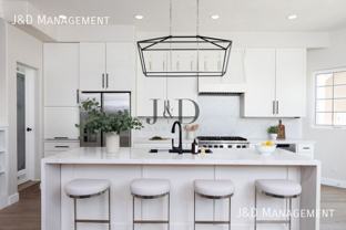 105 S Ditmar St - Photo 1 of 1