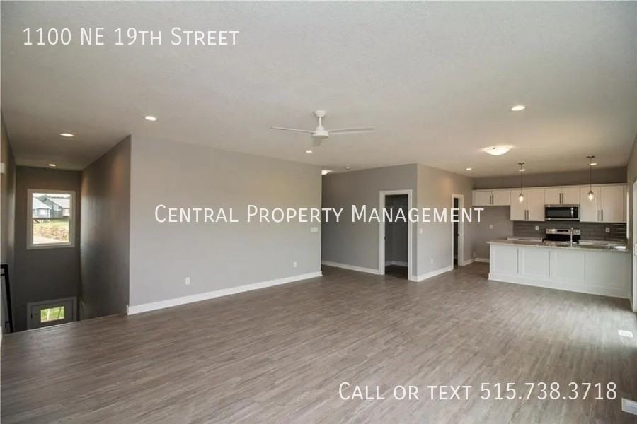 1100 Ne 19th St - Photo 4 of 19