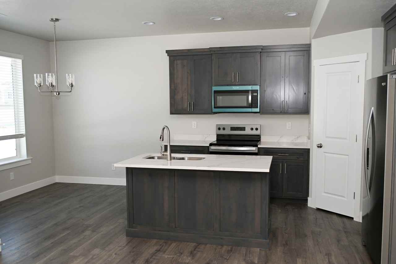 2246 S 1180 W - Photo 2 of 36