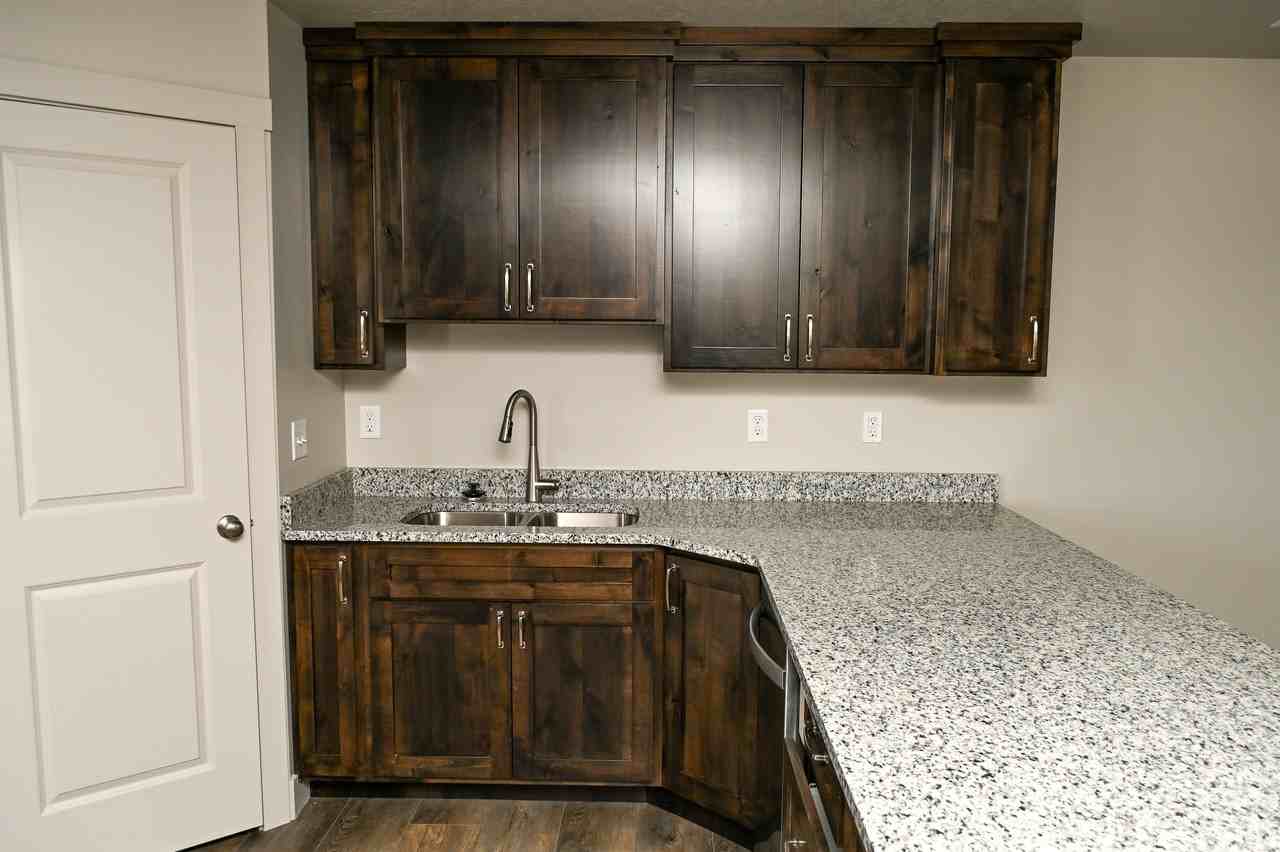 2762 W 450 N - Photo 5 of 20