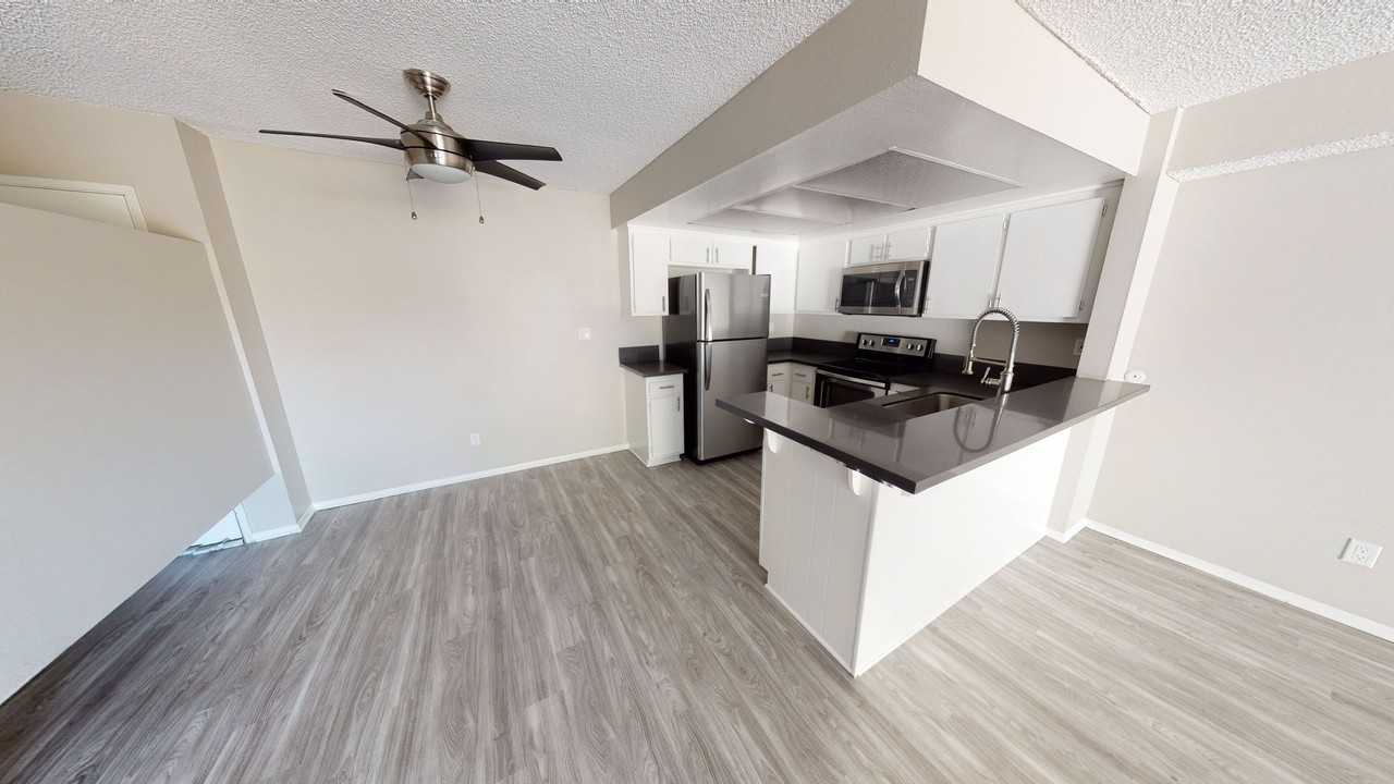 The Marquis - Photo 6 of 22