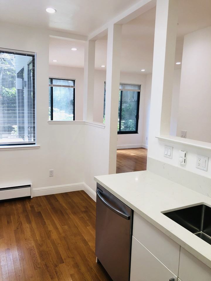 1755 Filbert St #1L - Photo 7 of 28