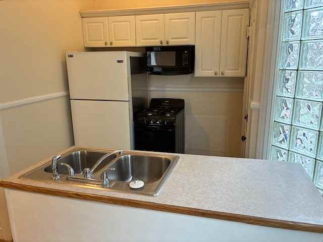 246 Charles Ave Se #2 - Photo 5 of 20