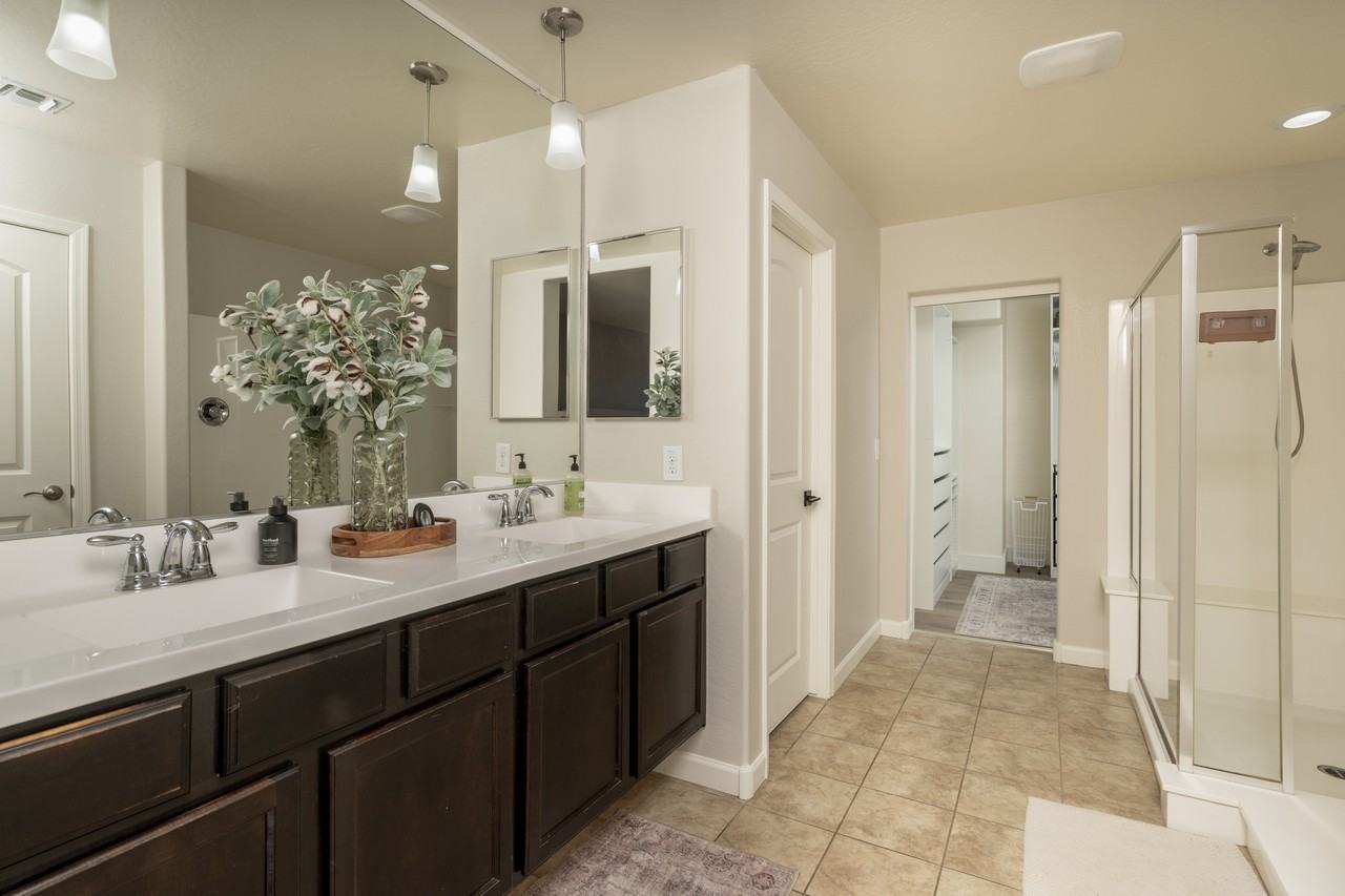 9336 W Georgia Ave #NA - Photo 5 of 35