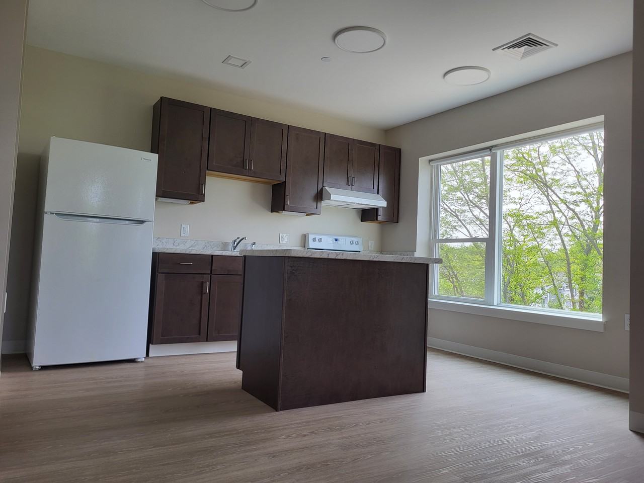 101 Preble St #101 - Photo 3 of 14